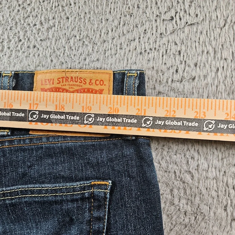 Levi's 541 Jeans Men 42‎ x36 Zip Fly Dark Wash Straight Leg